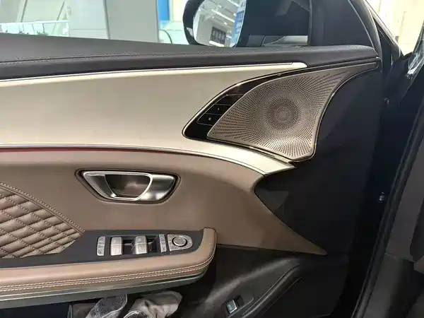 BYD Han 2024