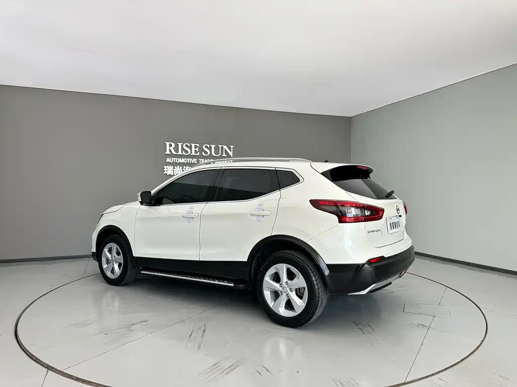 Nissan Qashqai 2023 — фото 7