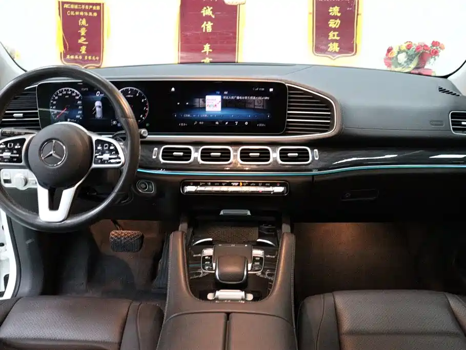 Mercedes-Benz GLE 2020 — фото 11