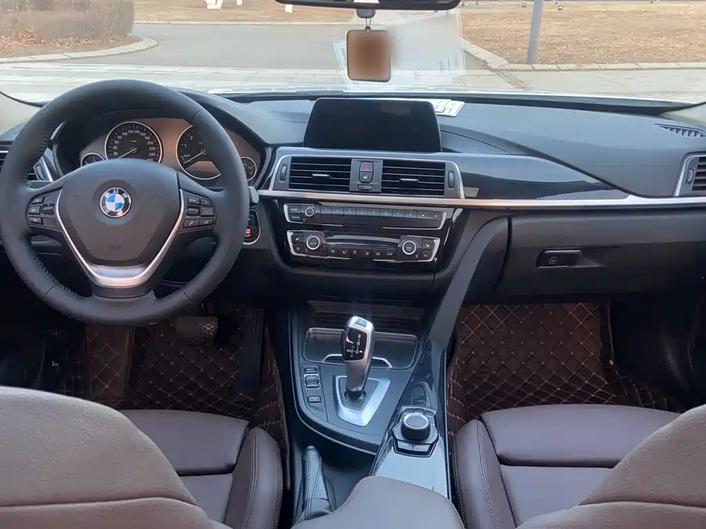BMW 3 Series 2018