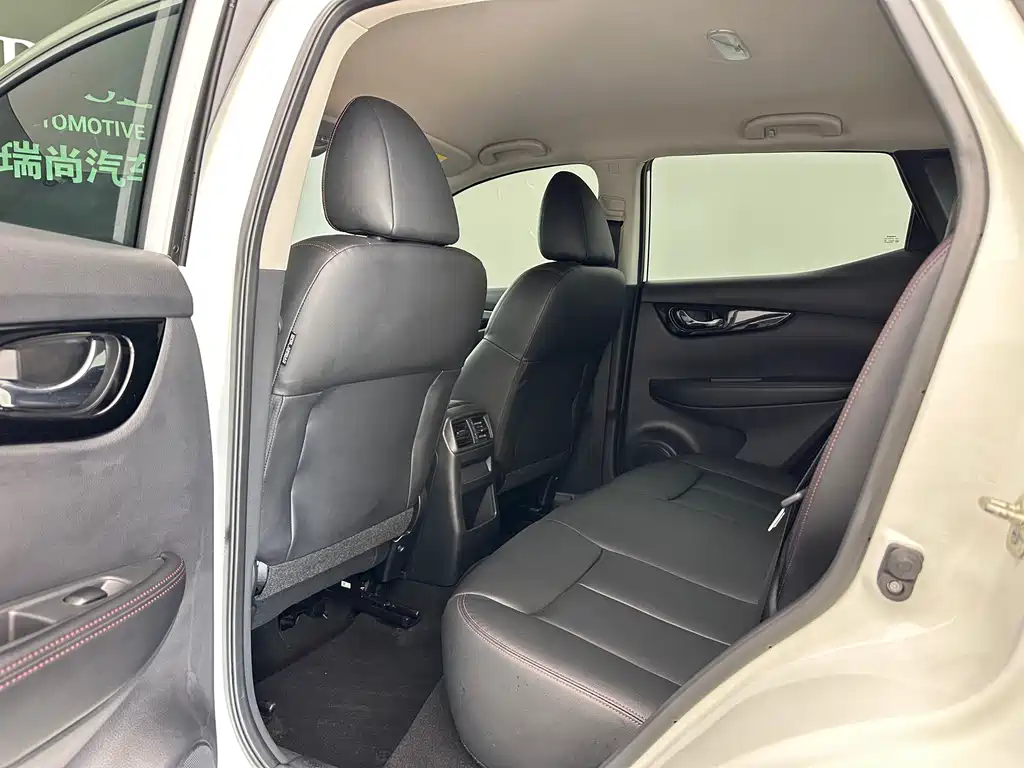 Nissan Qashqai 2023 — фото 6