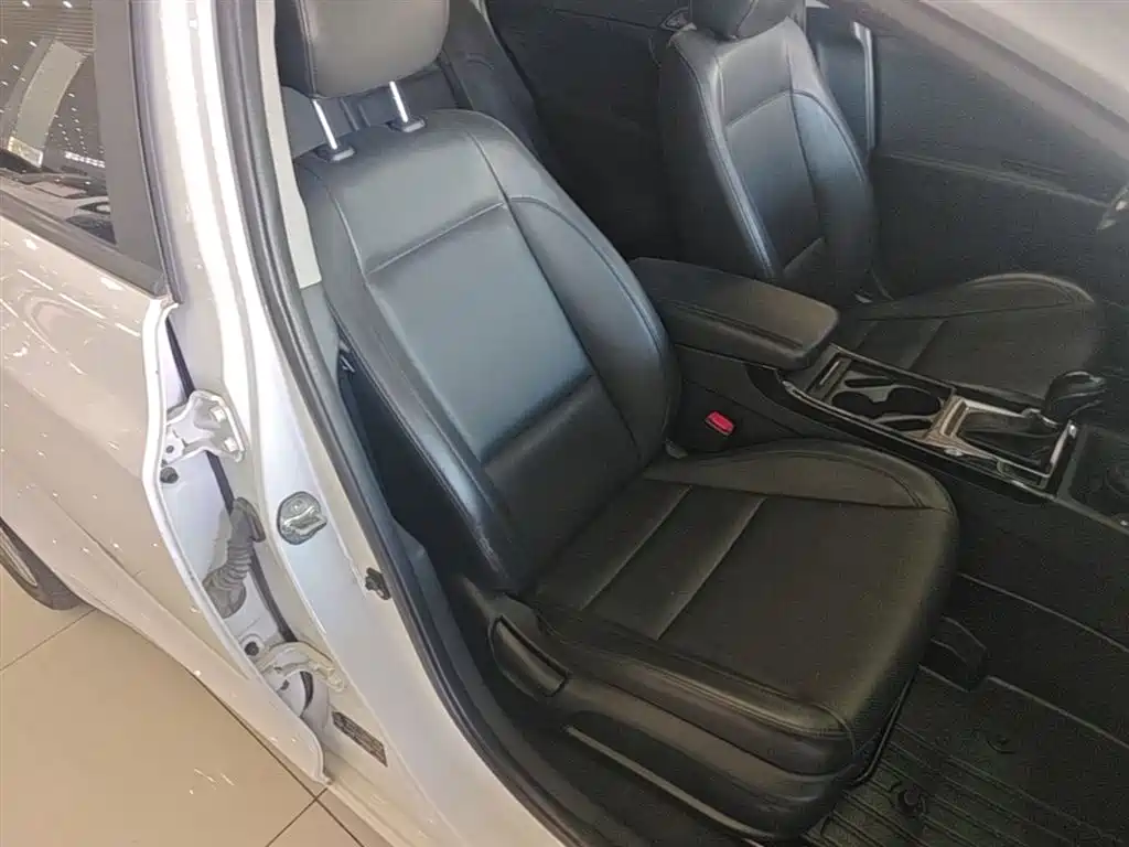Hyundai Mistra 2017 — фото 25
