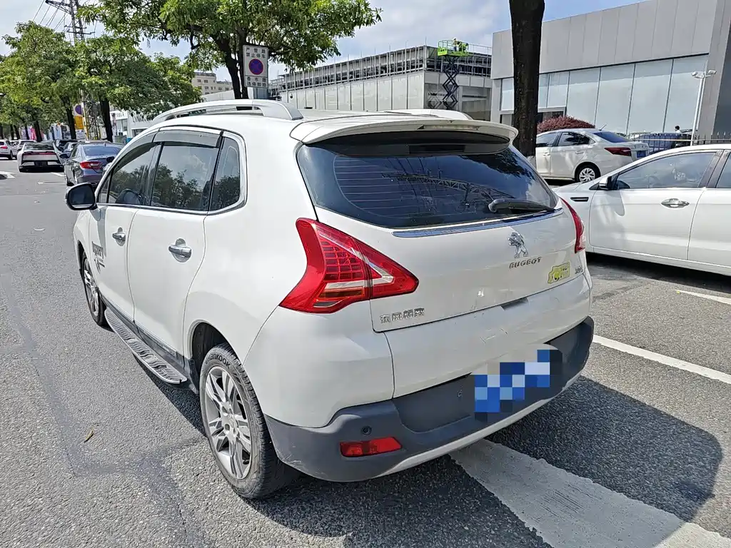Peugeot 3008 2014 — фото 10