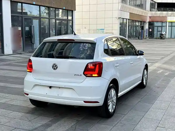 Volkswagen Polo 2014