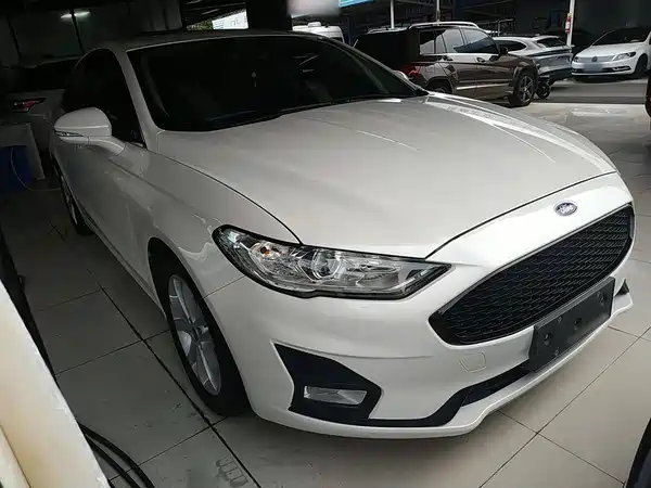 Ford Mondeo 2021