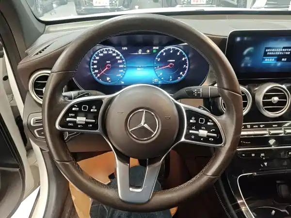 Mercedes-Benz GLC 2020