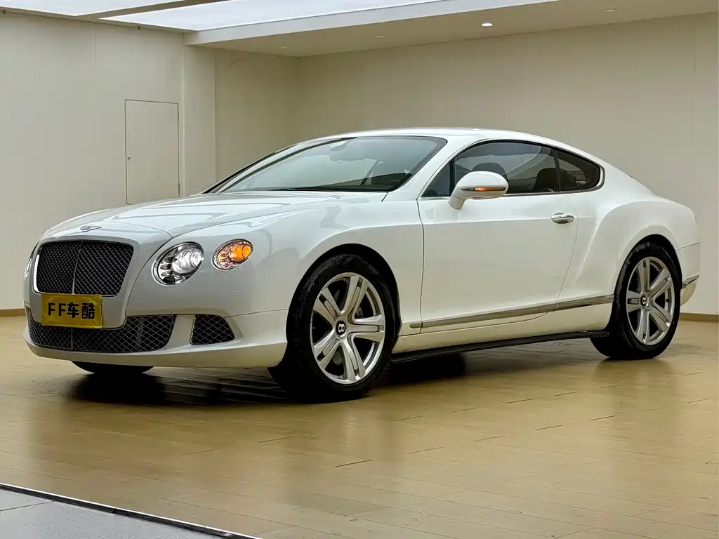 Bentley Continental 2012 — фото 1