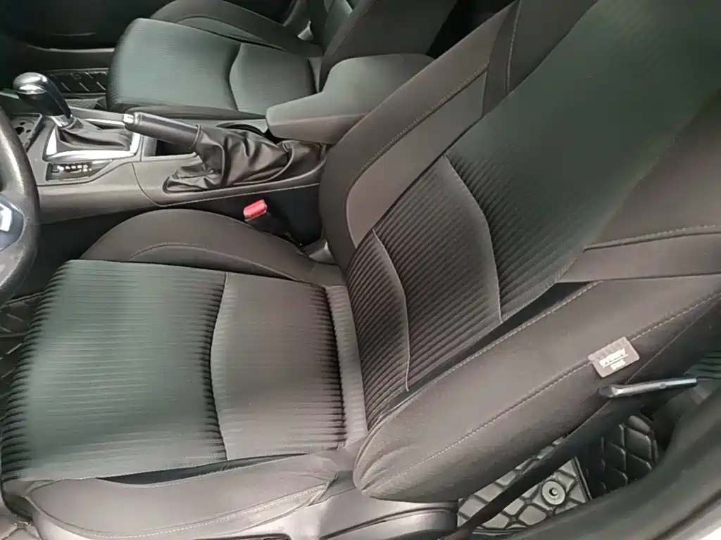 Mazda 3 Angkesela 2015 — фото 15
