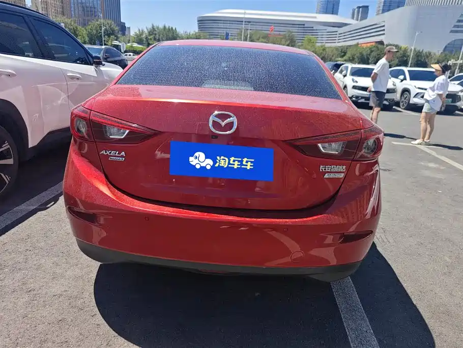 Mazda 3 Axela 2018