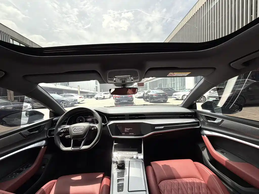 Audi A7L 2023
