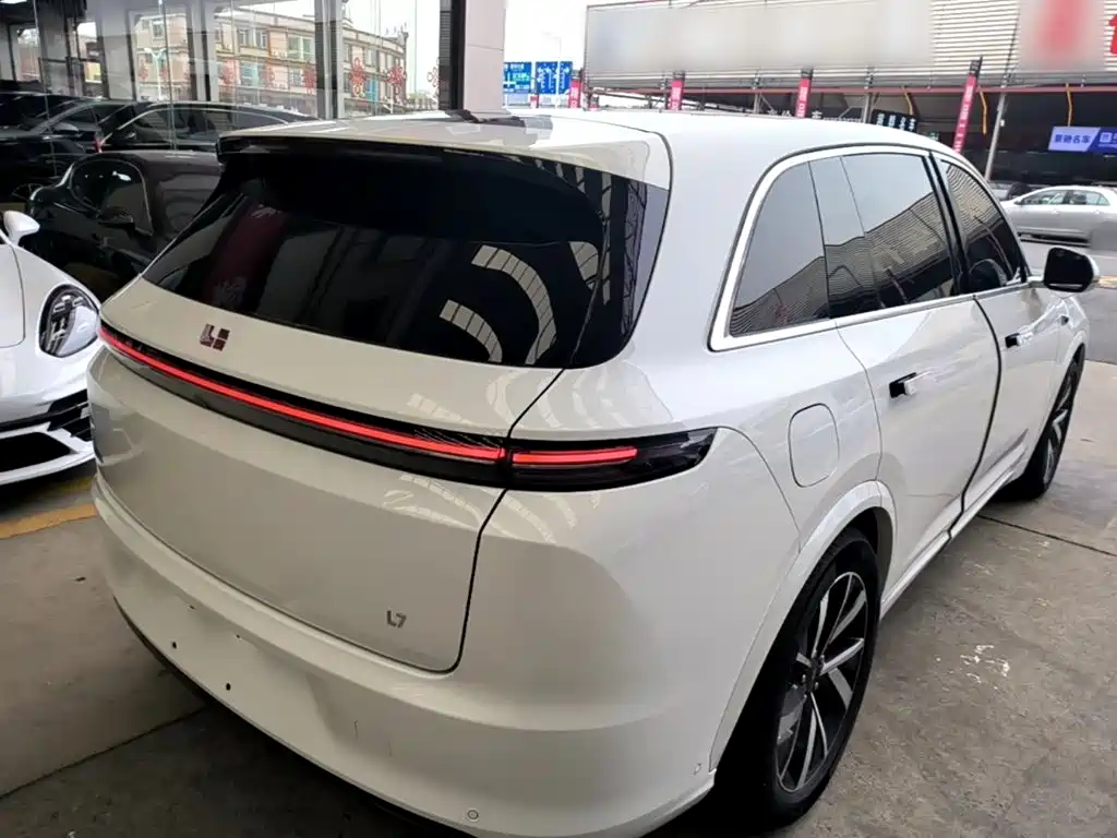 Li Auto Li L7 2023