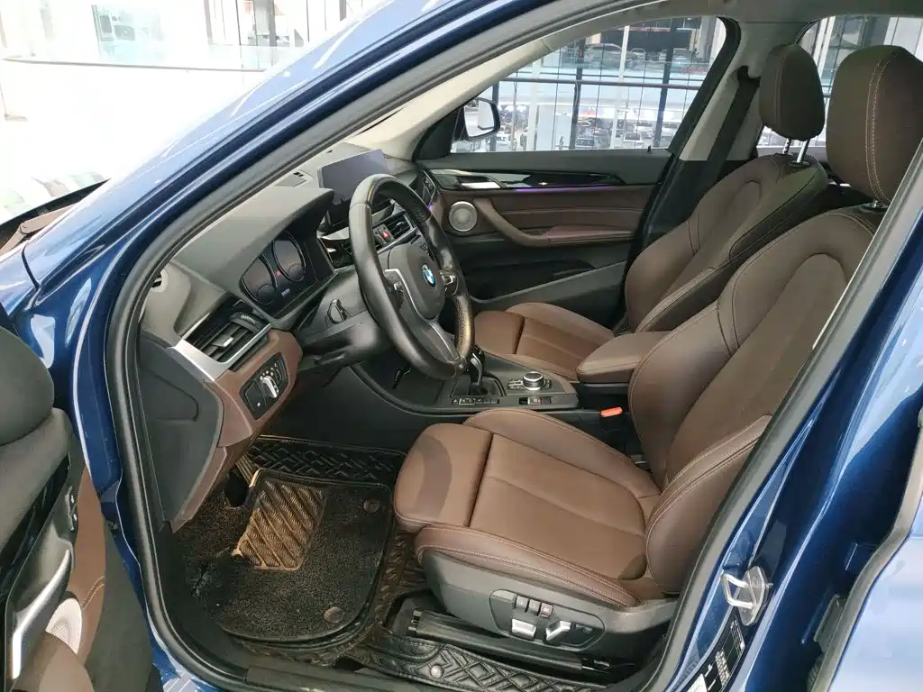 BMW X1 2022 — фото 11