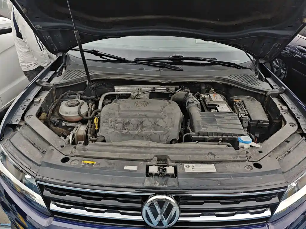 Volkswagen Tiguan 2019 — фото 16