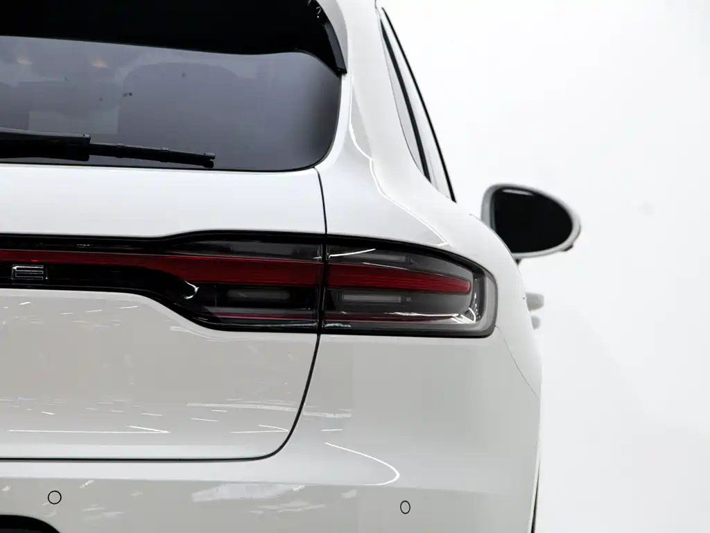 Porsche Macan 2021 — фото 24