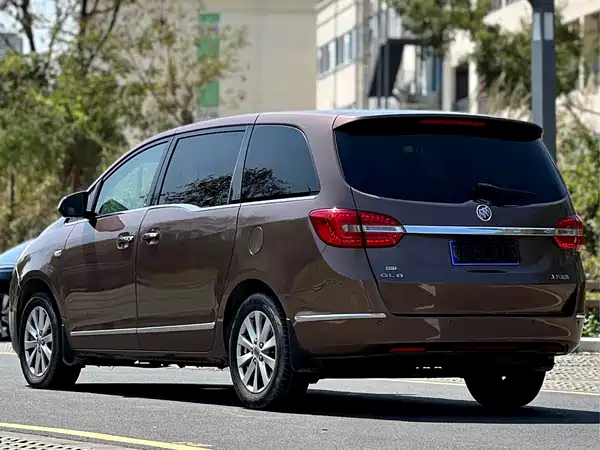 Buick GL8 2018