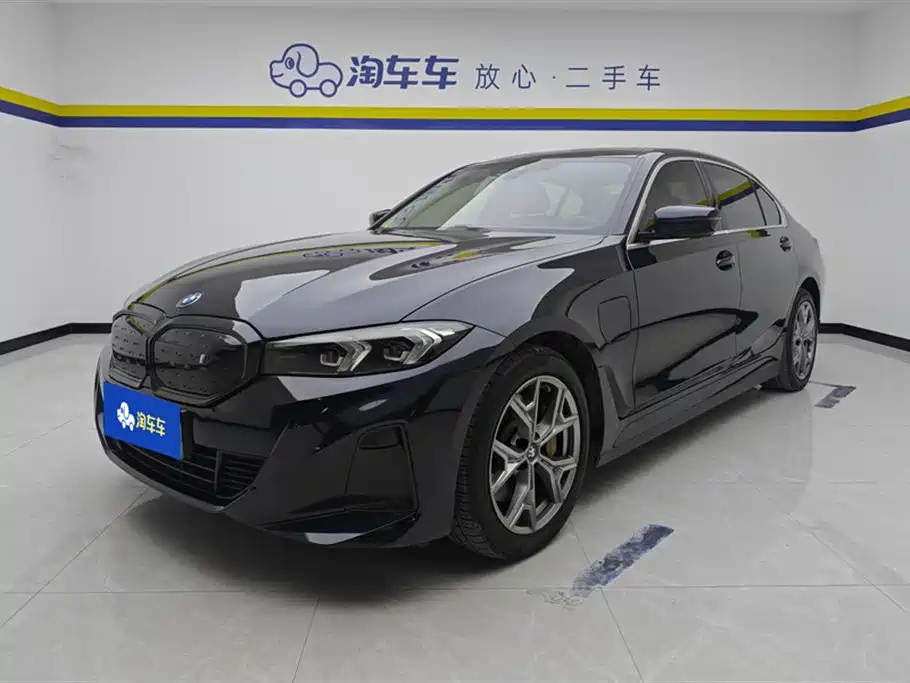BMW i3 2022