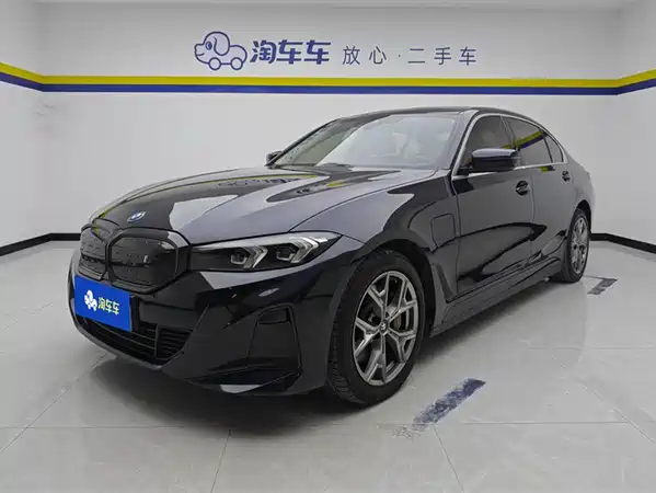BMW i3 2022