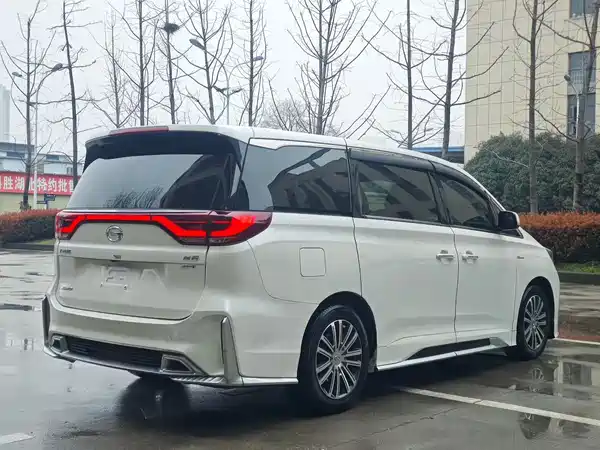 GAC Trumpchi M8 2021
