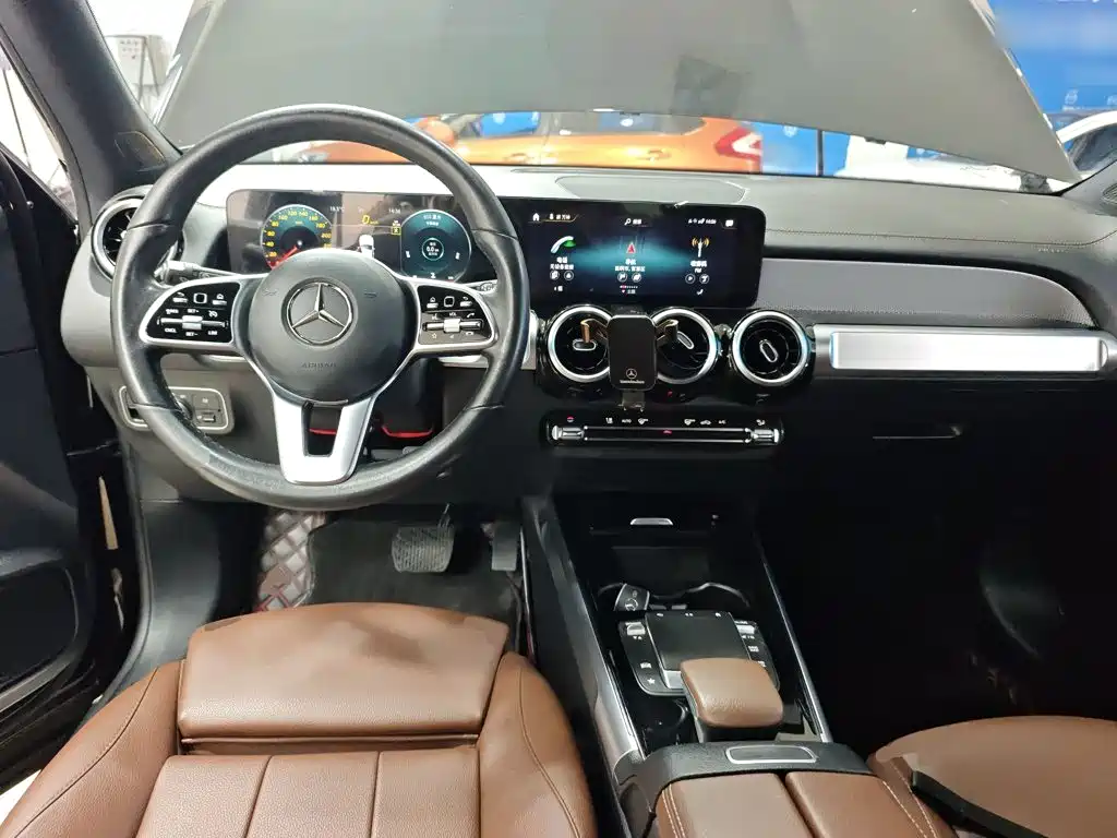 Mercedes-Benz GLB 2022 — фото 10