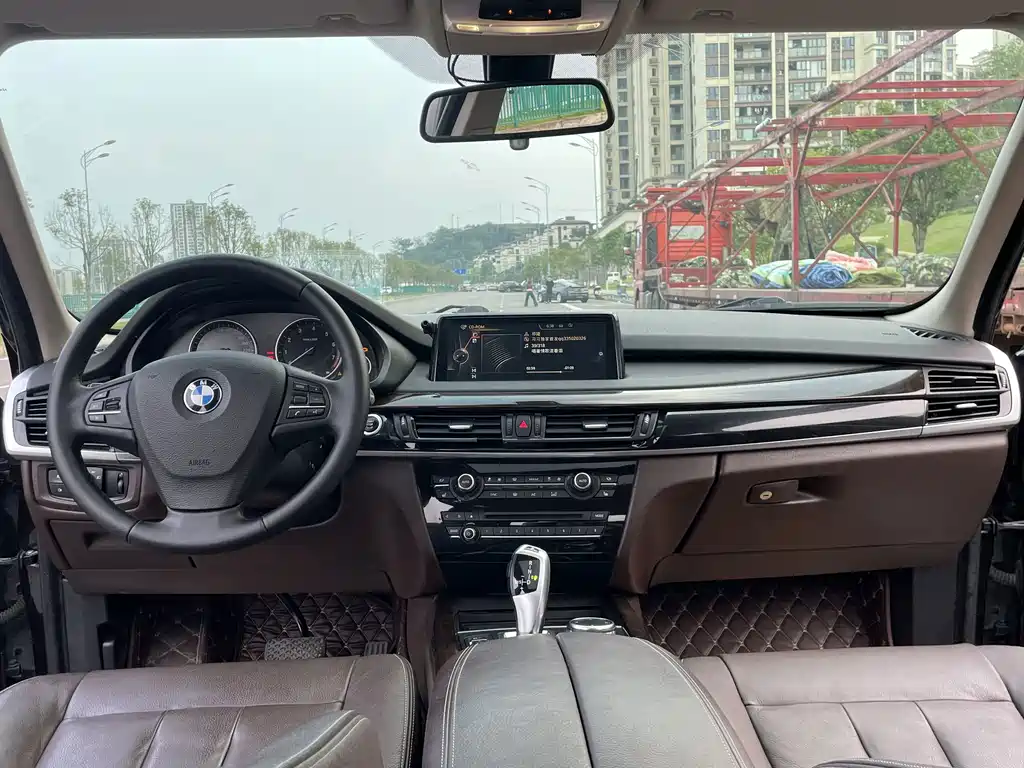 BMW X5 2016 — фото 10