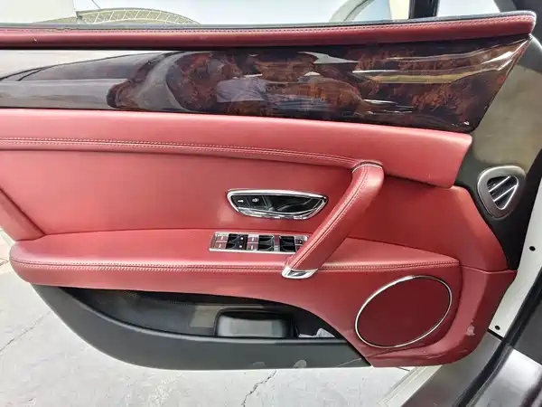 Bentley Flying Spur 2016