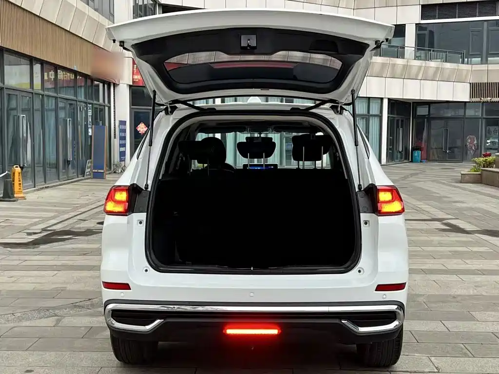 Haval M6 2021 — фото 19