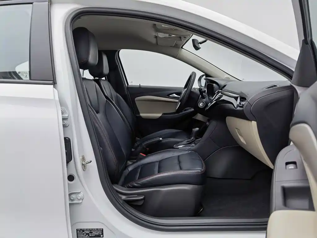 Buick Excelle 2023 — фото 23