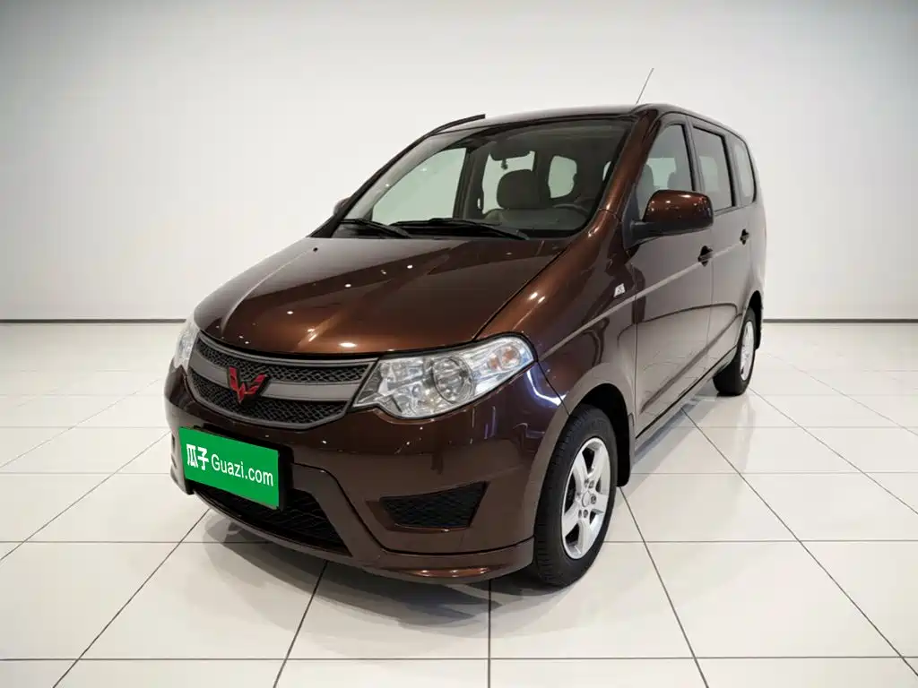 Wuling Hongguang 2018