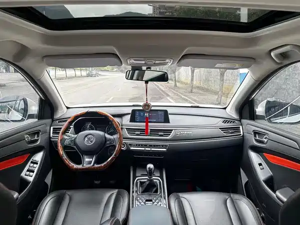 Dongfeng Scenery 580 2021