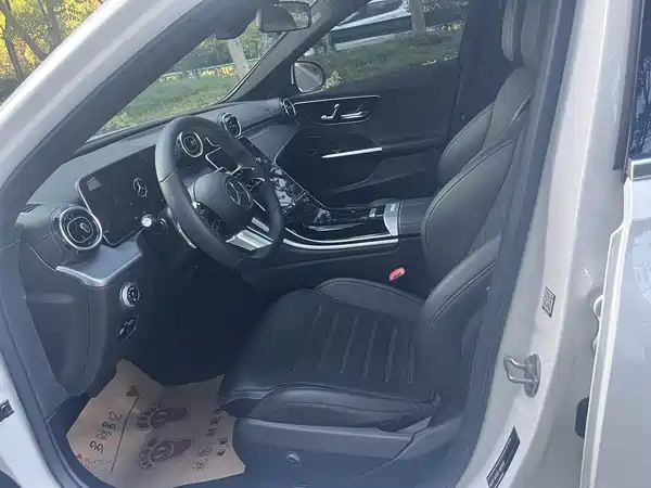 Mercedes-Benz C-Class 2022