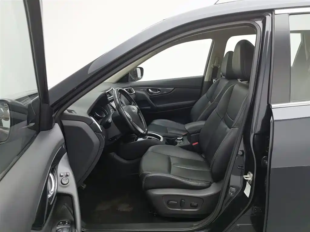 Nissan X-Trail 2015 — фото 10