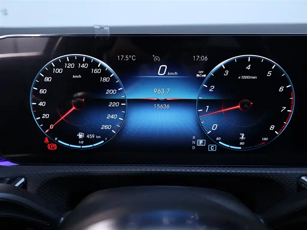 Mercedes-Benz A-Class 2023 — фото 15
