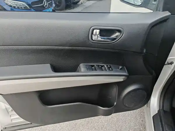 Nissan X-Trail 2012