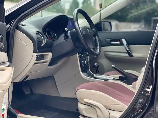 Mazda 6 2012