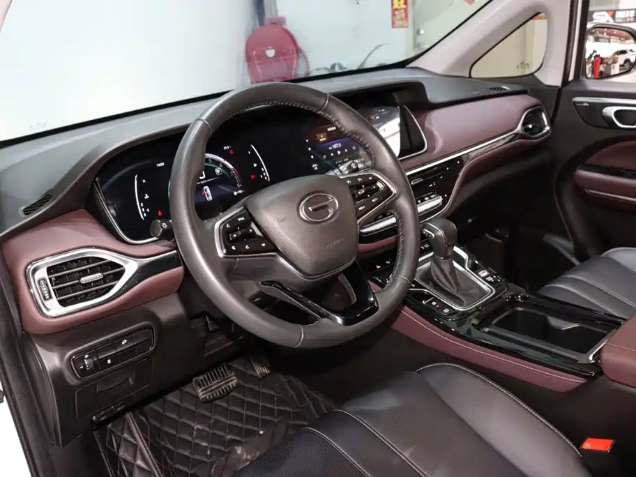 GAC Trumpchi M6 2025 — фото 10