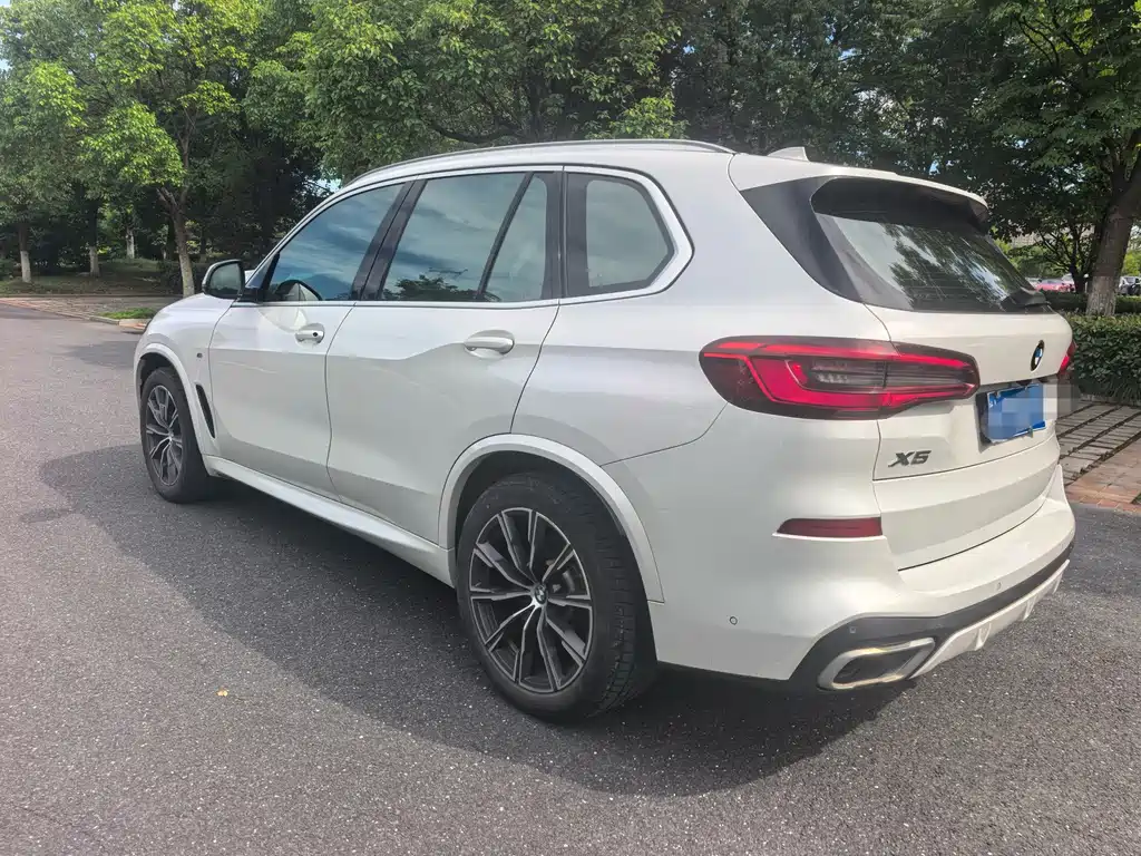BMW X5 2020 — фото 9