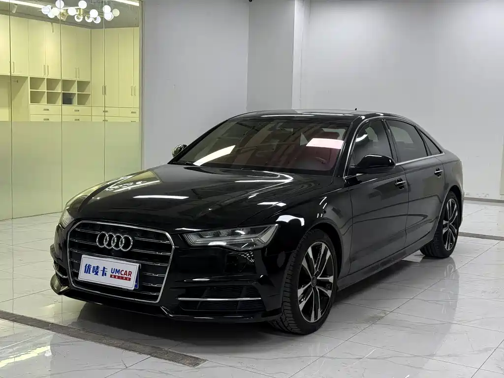 Audi A6L 2018 — фото 1