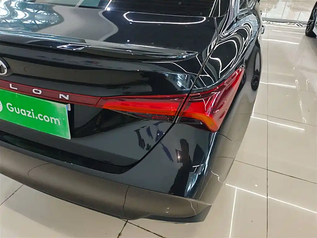 Toyota Avalon 2022 — фото 24