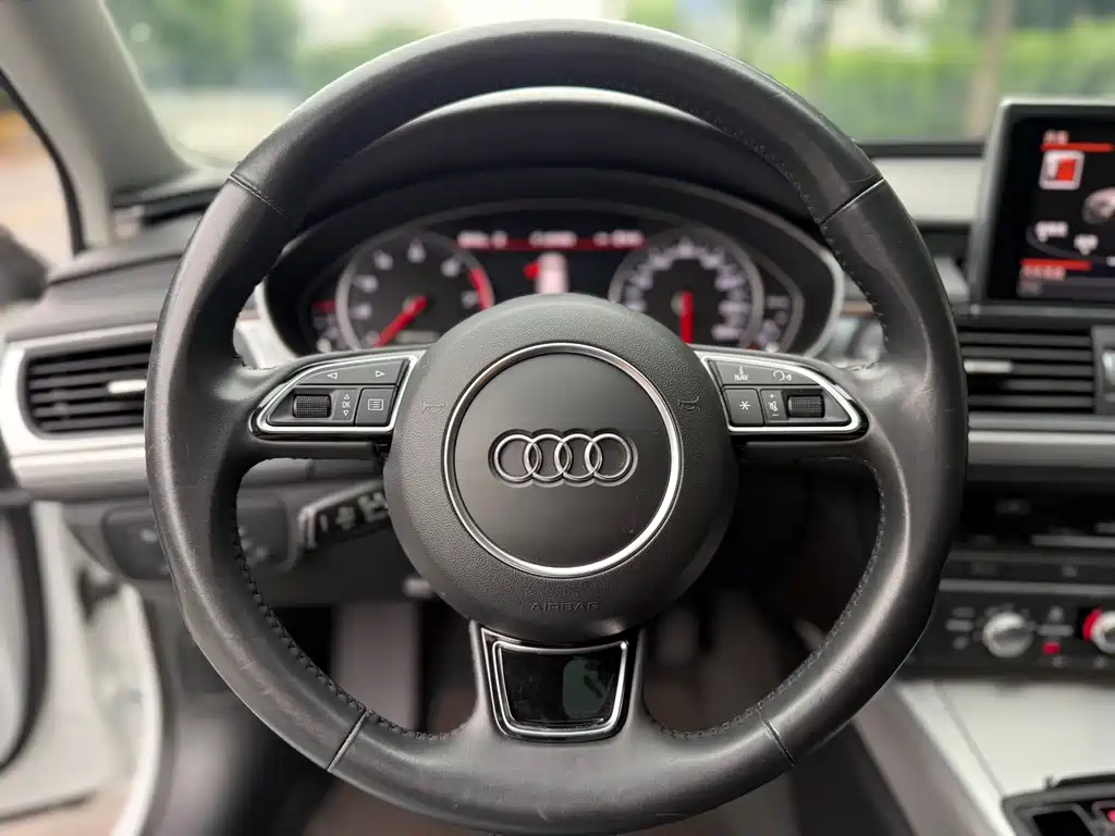 Audi A6 2018 — фото 12