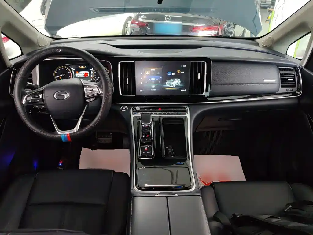 GAC Trumpchi M8 2021 — фото 10