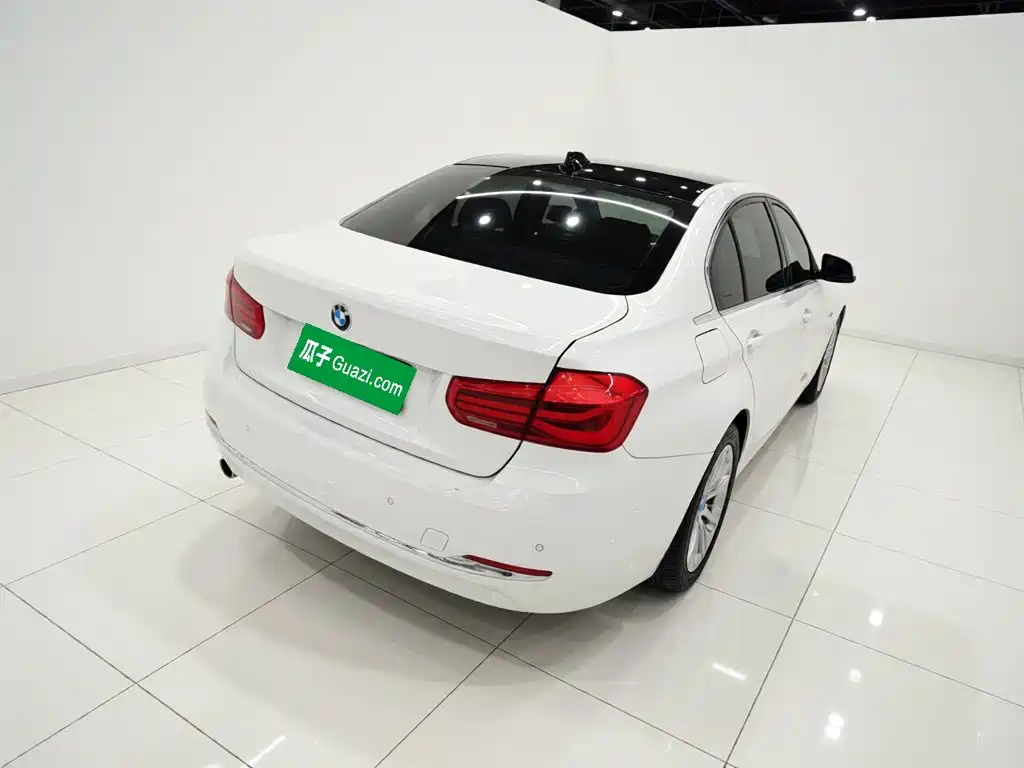 BMW 3 Series 2017