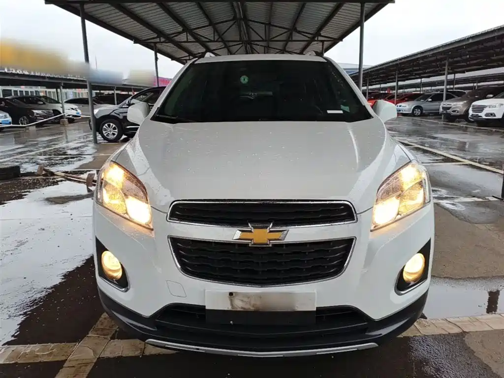 Chevrolet Trax 2015 — фото 3