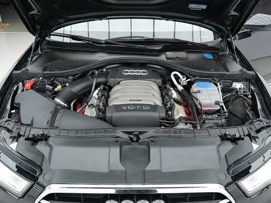 Audi A6L 2015 — фото 32