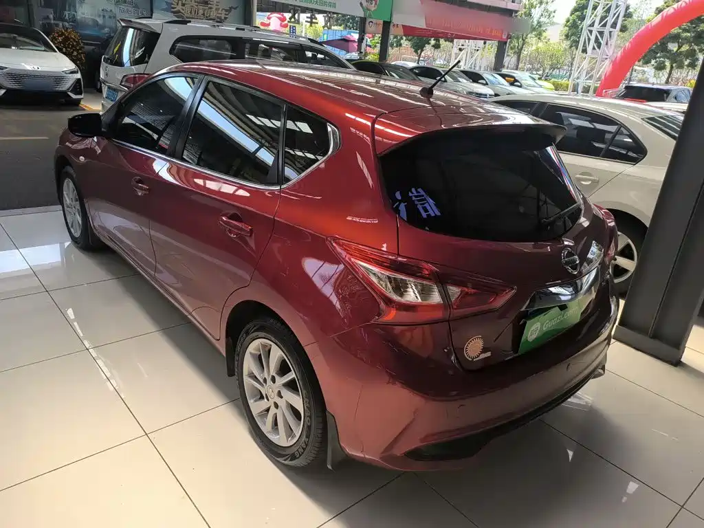 Nissan Tiida 2020