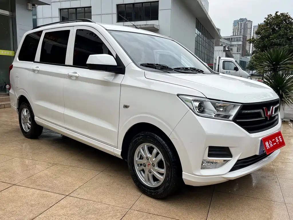 Wuling Hongguang 2022 — фото 4