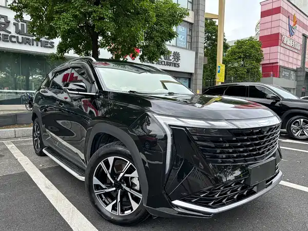 Geely Boyue L 2025
