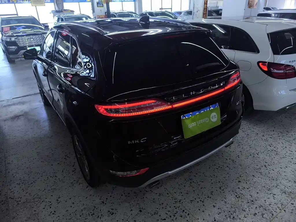 Lincoln MKC 2018