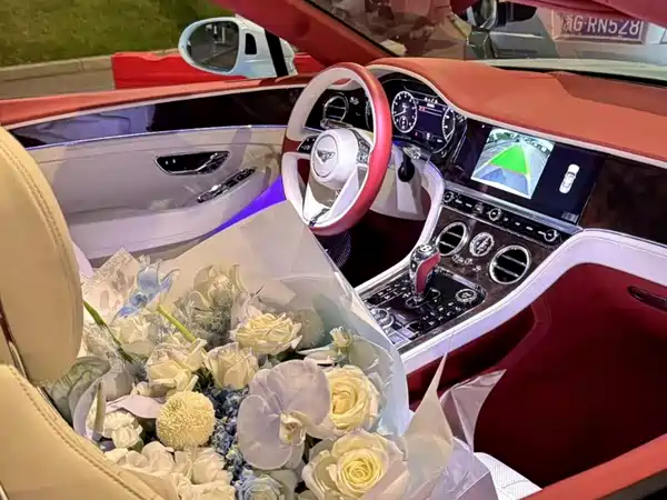 Bentley Continental 2020