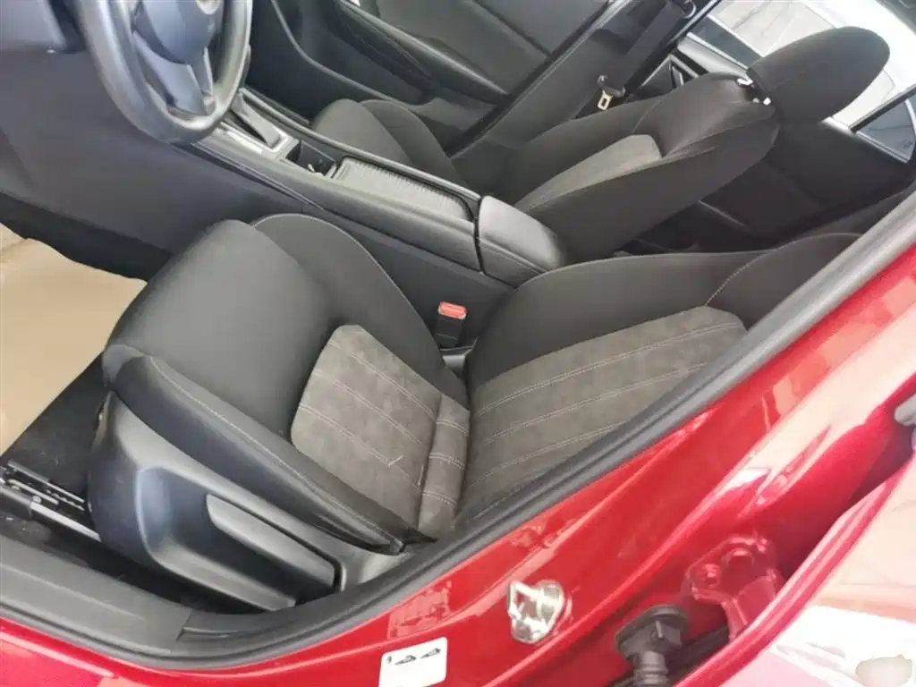 Mazda CX-4 2016 — фото 15