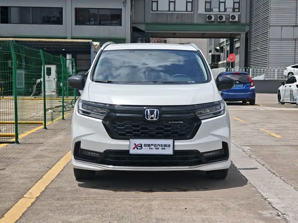 Honda Odyssey 2024 — фото 2